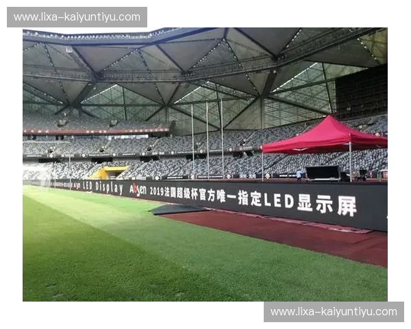 战火重燃！费伦茨狂潮vs.中日兰铁壁，欧战舞台巅峰对决一触即发！